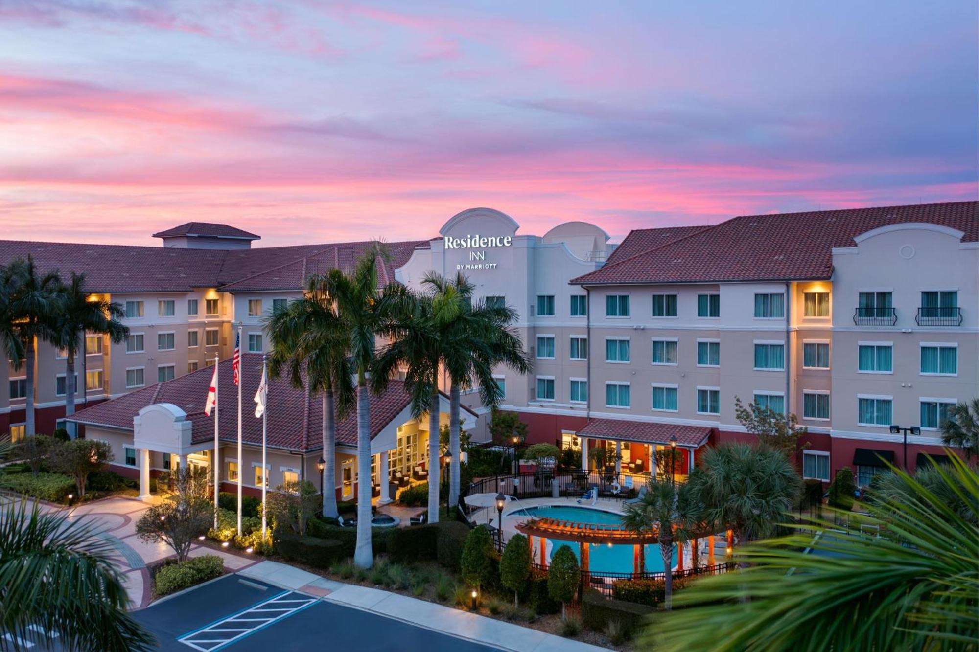 Residence Inn By Marriott Fort Myers At I-75 And Gulf Coast Town Center Estero Exteriér fotografie