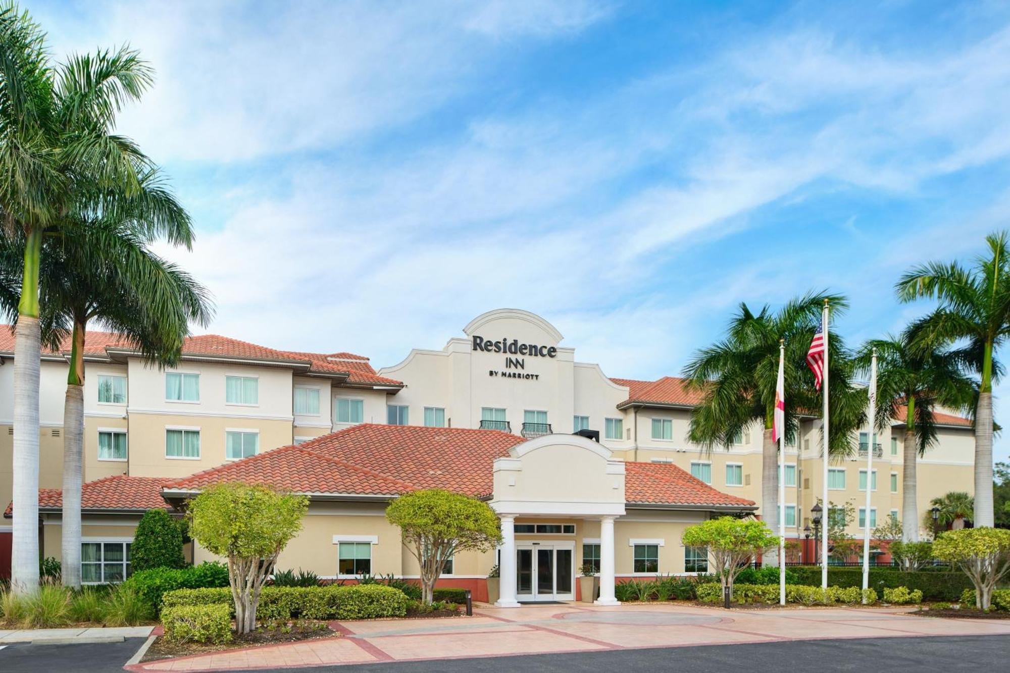 Residence Inn By Marriott Fort Myers At I-75 And Gulf Coast Town Center Estero Exteriér fotografie